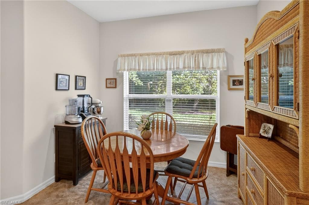 2842 Via Piazza LOOP, FORT MYERS FL 33905-10