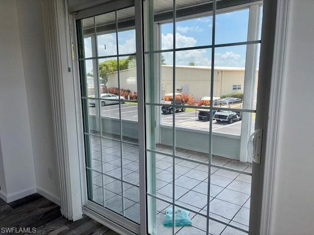 302 Shoreland DR, FORT MYERS FL 33905-5