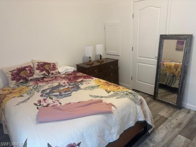 302 Shoreland DR, FORT MYERS FL 33905-16