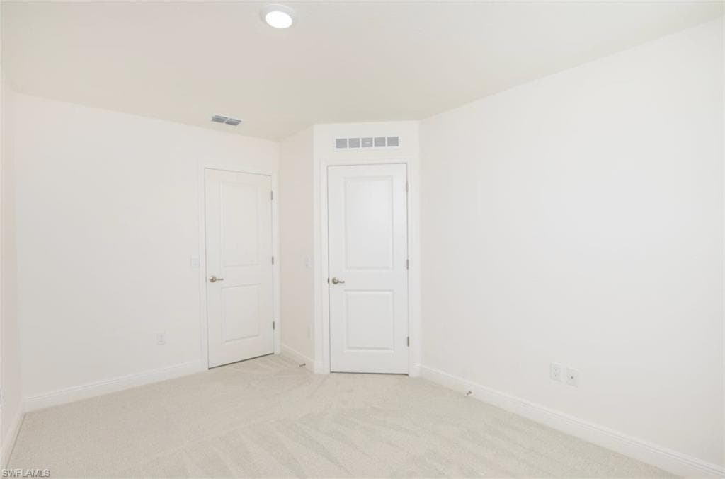 10532 Fountain Palm CIR, BOKEELIA FL 33922-9