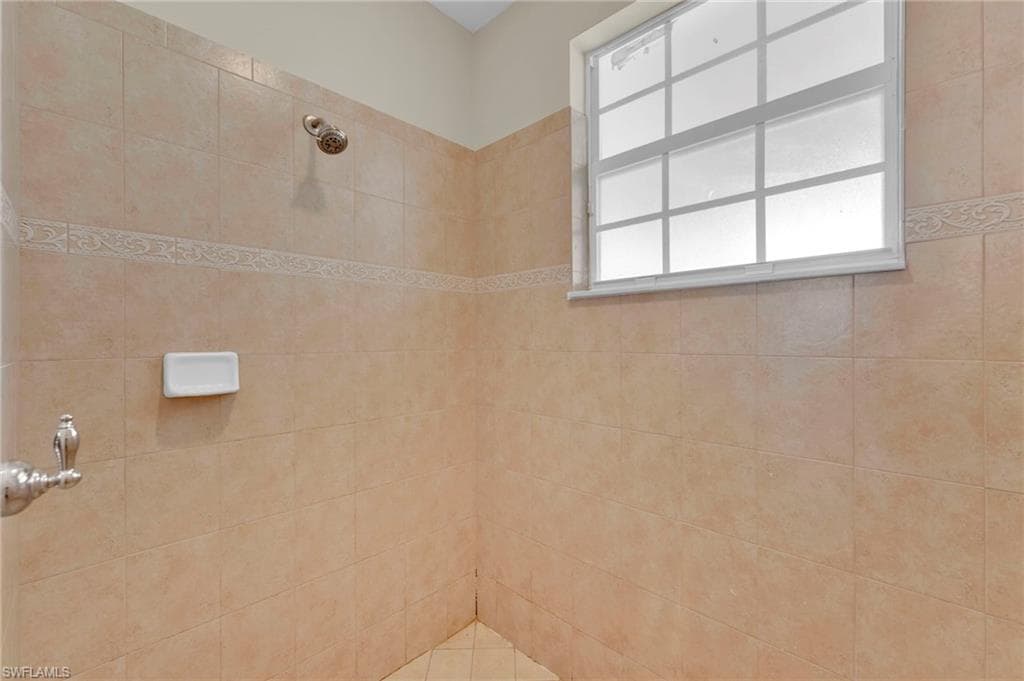 21536 Taft CT # 203, ESTERO FL 33928-23