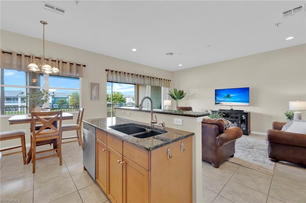 21536 Taft CT # 203, ESTERO FL 33928-7