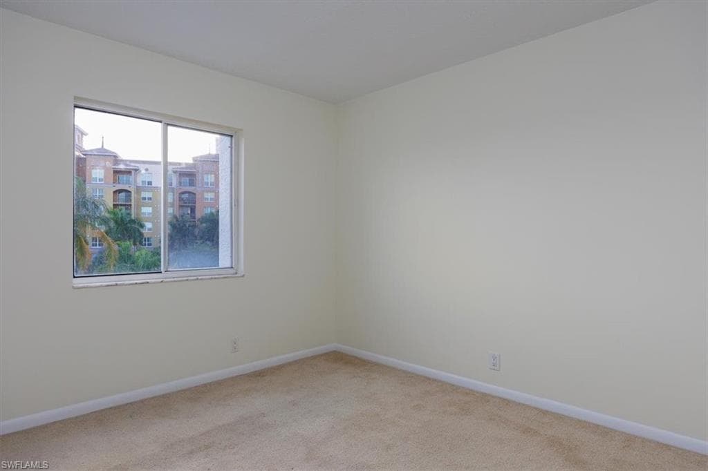 2885 Palm Beach BLVD # 308, FORT MYERS FL 33916-19