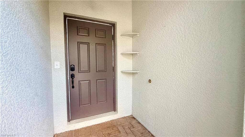 8527 Athena CT, LEHIGH ACRES FL 33971-2