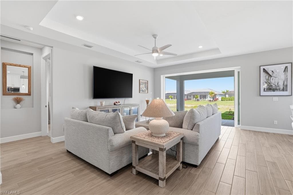 11964 Molto DR, FORT MYERS FL 33913-7