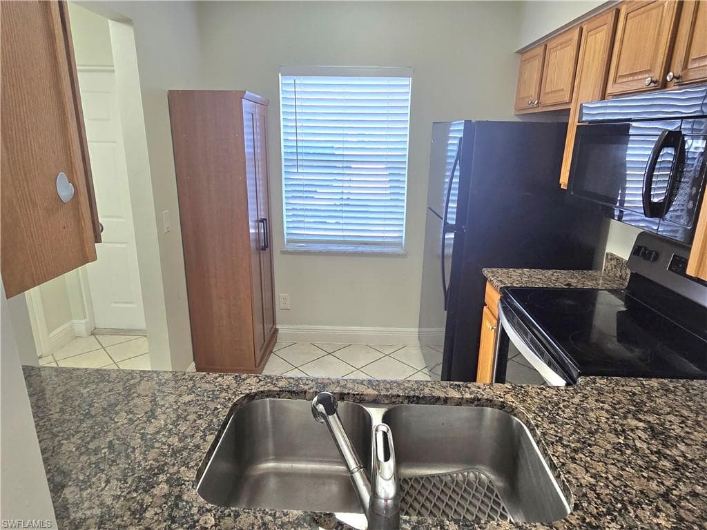 4424 SW 8th PL # 14, CAPE CORAL FL 33914-5