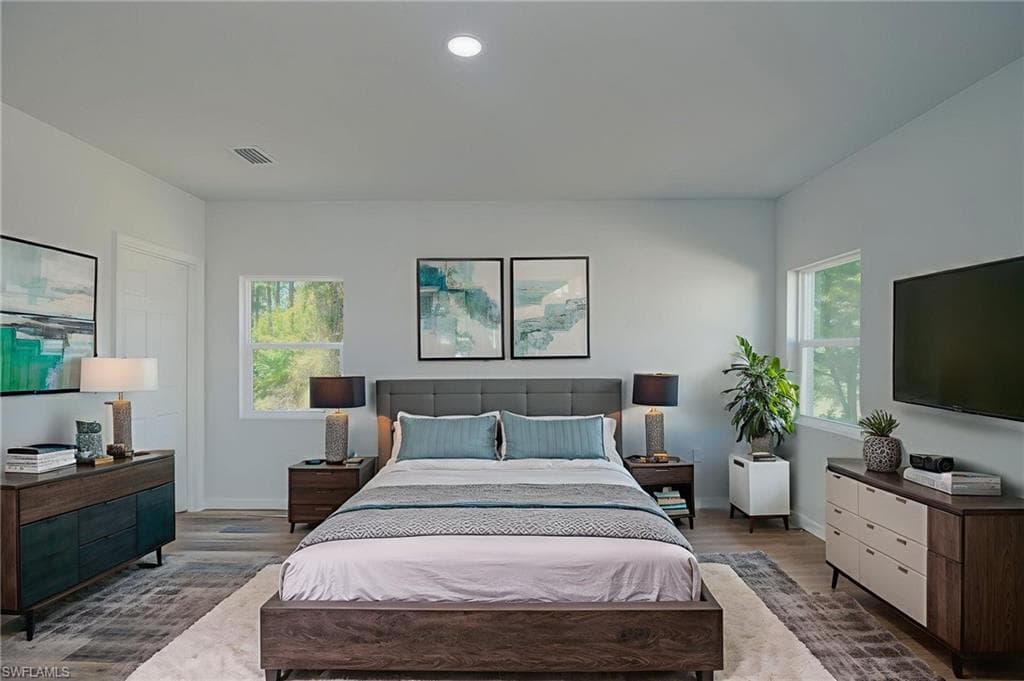 164 Thornton AVE S, LEHIGH ACRES FL 33974-2