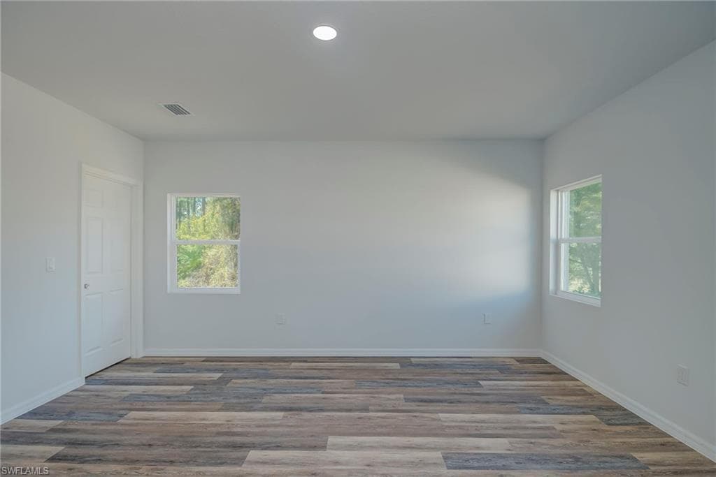 164 Thornton AVE S, LEHIGH ACRES FL 33974-17