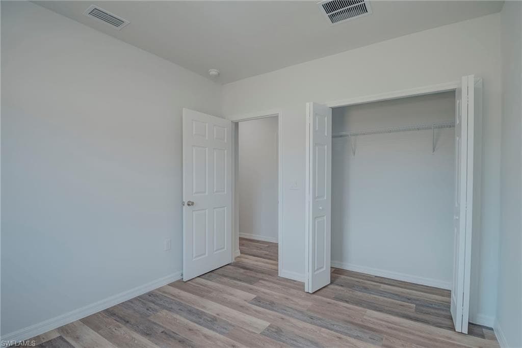 164 Thornton AVE S, LEHIGH ACRES FL 33974-28