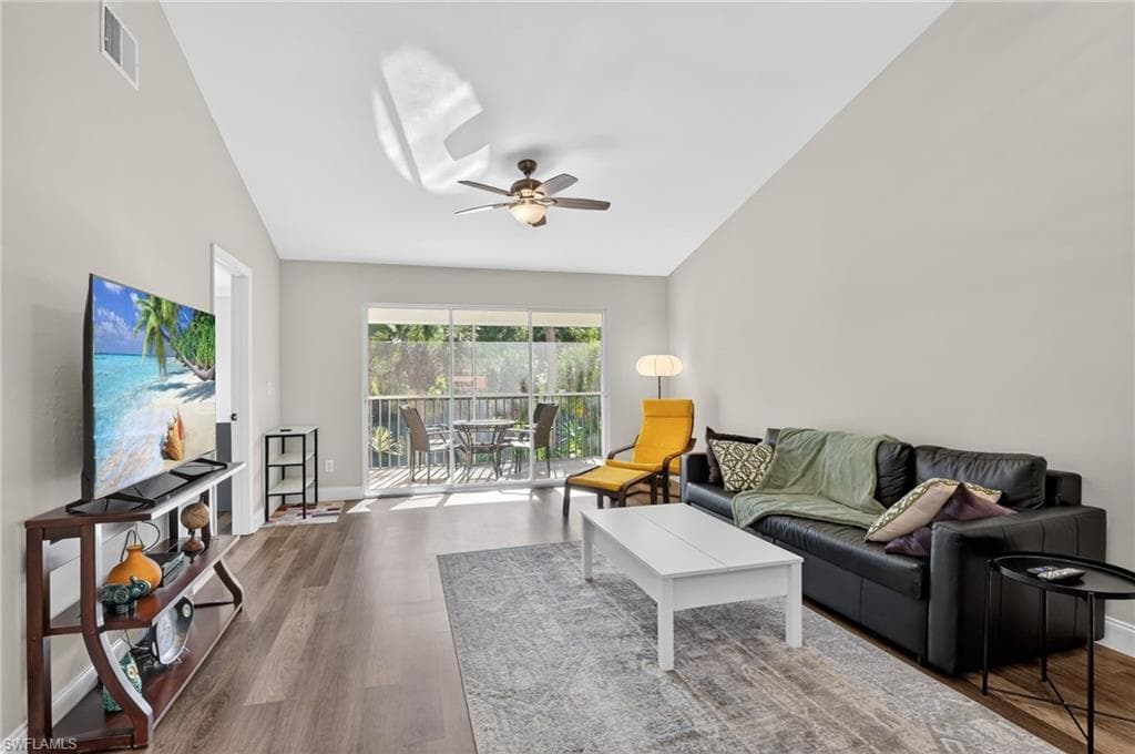 209 Robin Hood CIR 201-3