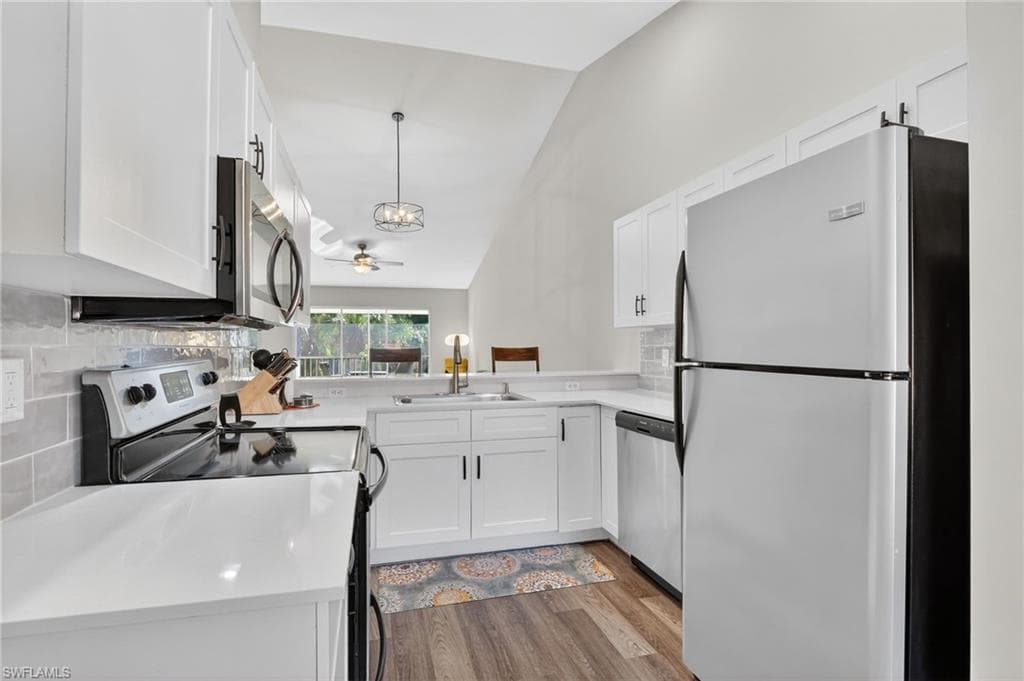 209 Robin Hood CIR 201-1