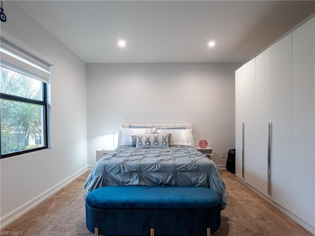 7592 Morgan WAY, NAPLES FL 34119-17