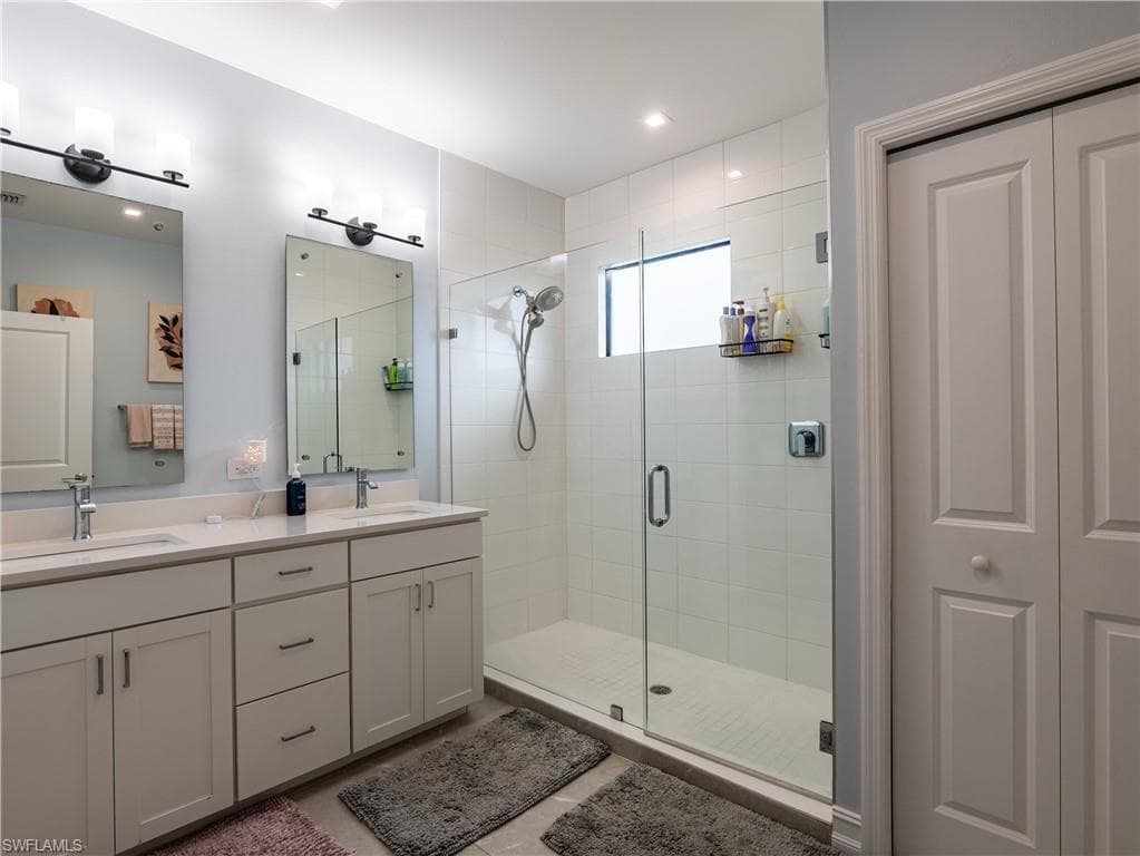 7592 Morgan WAY, NAPLES FL 34119-14