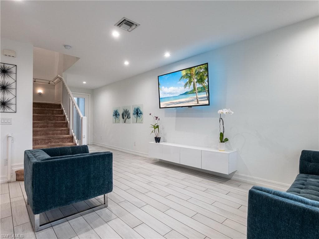 7592 Morgan WAY, NAPLES FL 34119-3