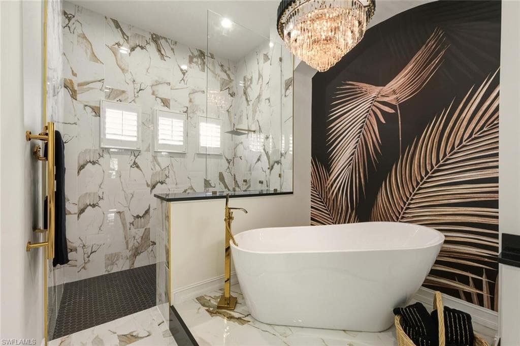 8977 Crooked Stick CT, NAPLES FL 34113-19