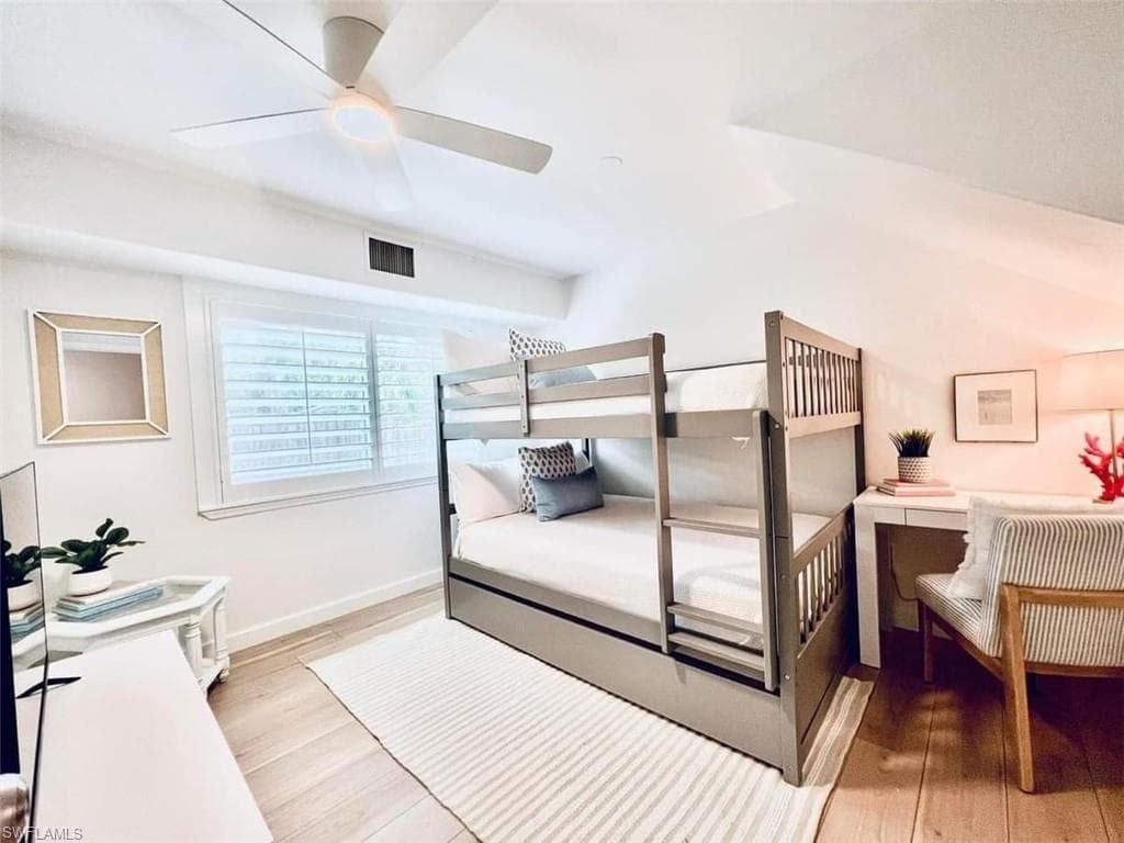 1097 Frank Whiteman BLVD, NAPLES FL 34103-20