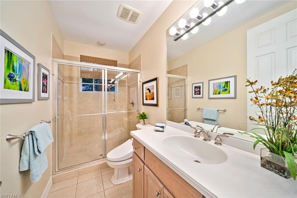 5810 Pine Tree DR, SANIBEL FL 33957-35