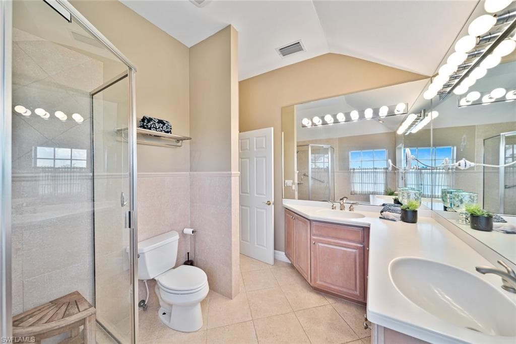 5810 Pine Tree DR, SANIBEL FL 33957-29