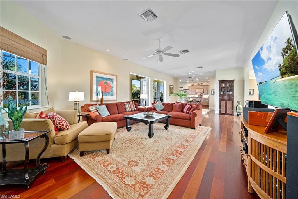 5810 Pine Tree DR, SANIBEL FL 33957-14