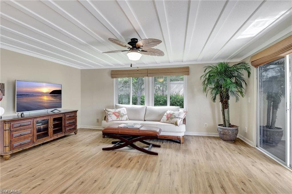 193 Carissa LN # 89, NAPLES FL 34114-11