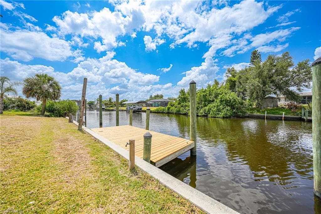 27385 Voyageur DR, PUNTA GORDA FL 33983-38