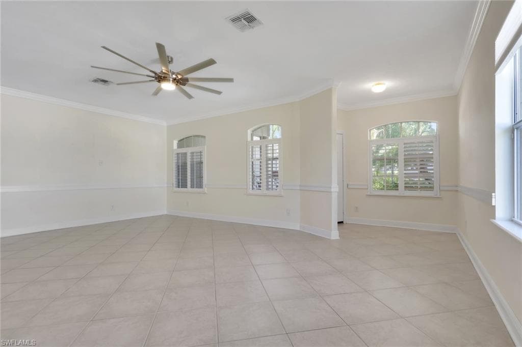 2082 E Tobago CIR, FORT MYERS FL 33905-4