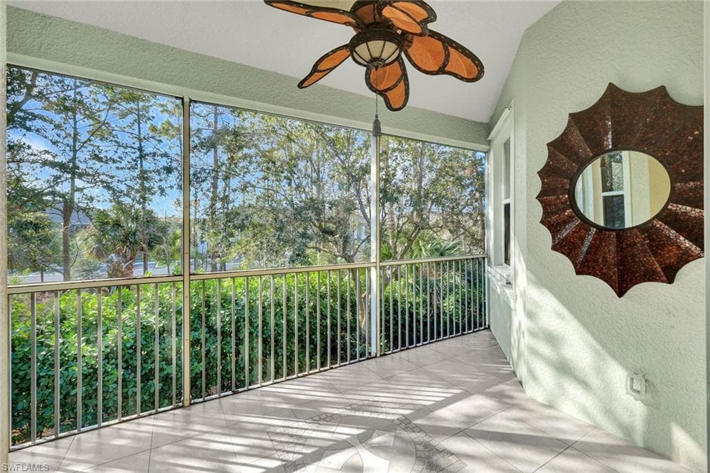 1345 Mariposa CIR # 5204, NAPLES FL 34105-31