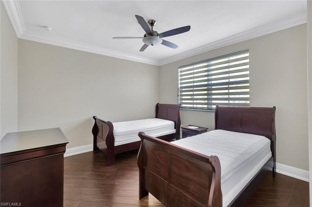 1345 Mariposa CIR # 5204, NAPLES FL 34105-24