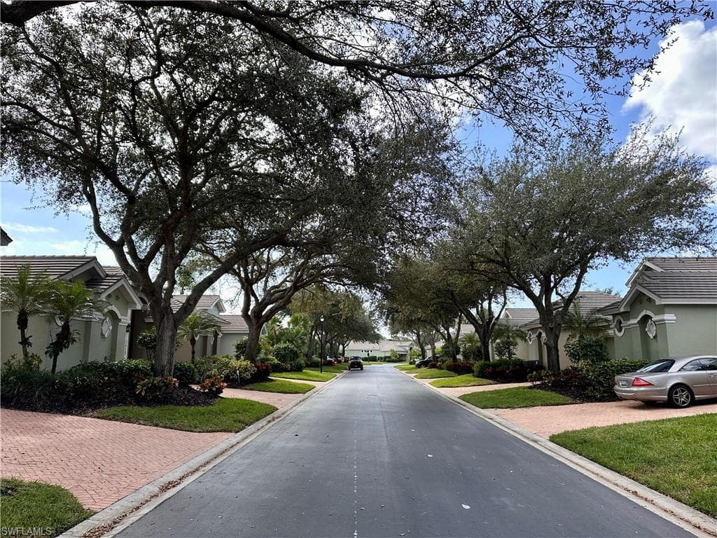 3411 Marbella CT, BONITA SPRINGS FL 34134-35