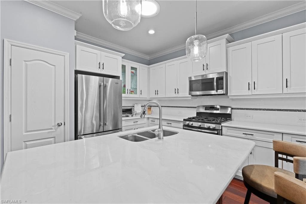 21541 Cascina DR, ESTERO FL 33928-5