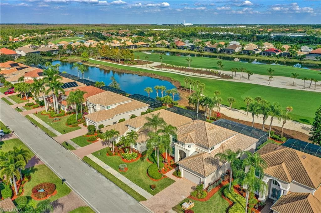 9115 LINKS DR, FORT MYERS FL 33913-2