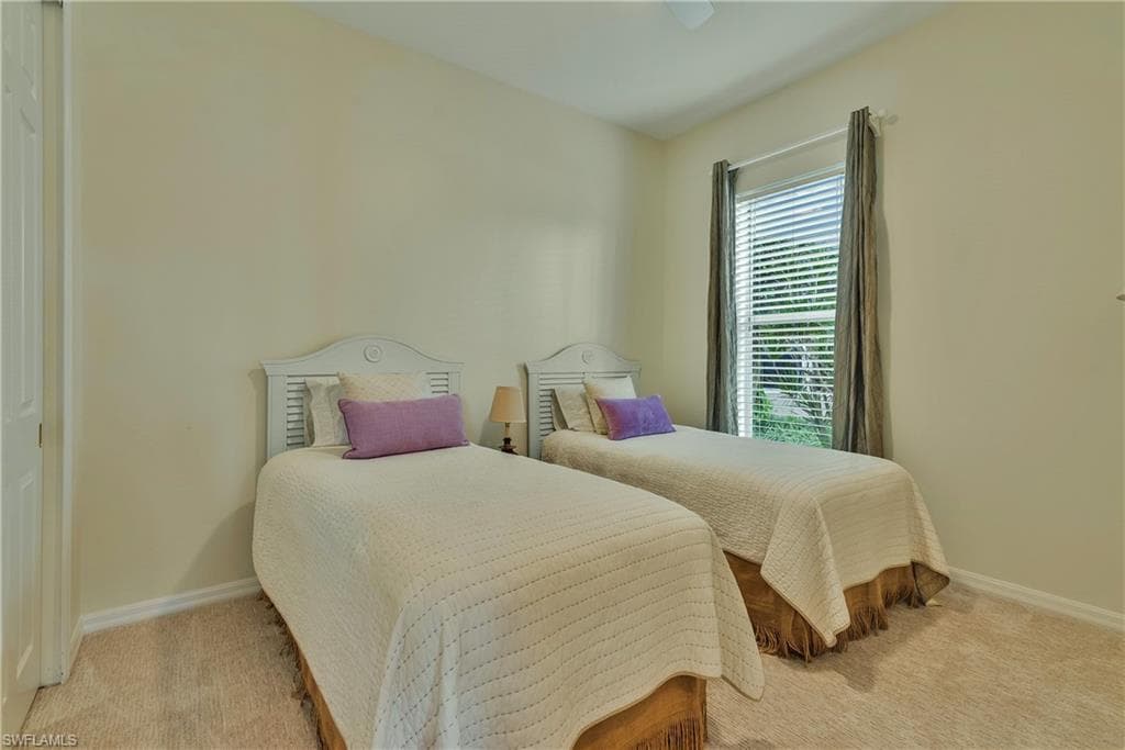 9115 LINKS DR, FORT MYERS FL 33913-18