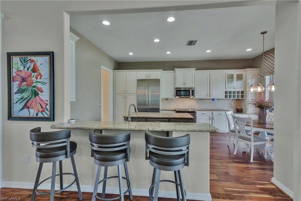 9115 LINKS DR, FORT MYERS FL 33913-7