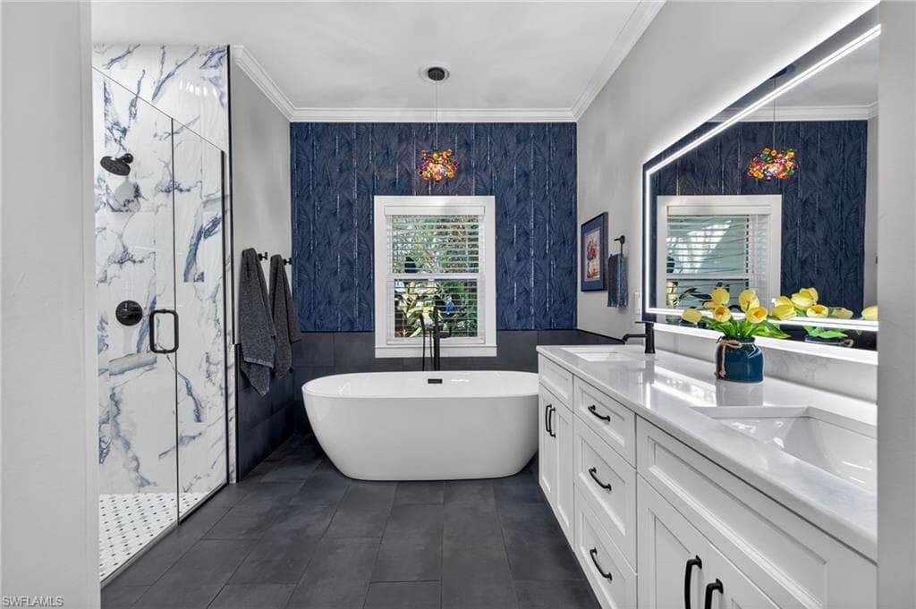 12351 Coconut Creek CT, FORT MYERS FL 33908-21