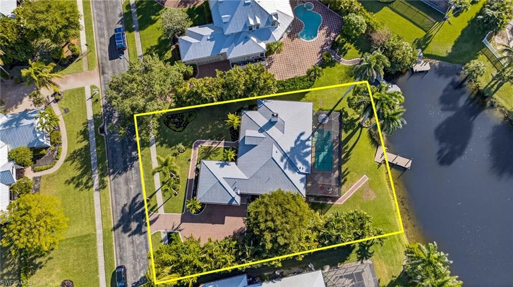 12351 Coconut Creek CT, FORT MYERS FL 33908-38