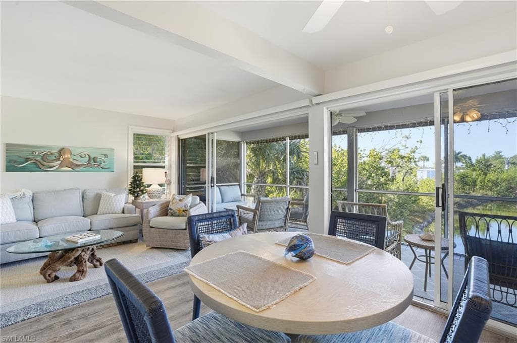 1039 Beach RD # 101, SANIBEL FL 33957-24