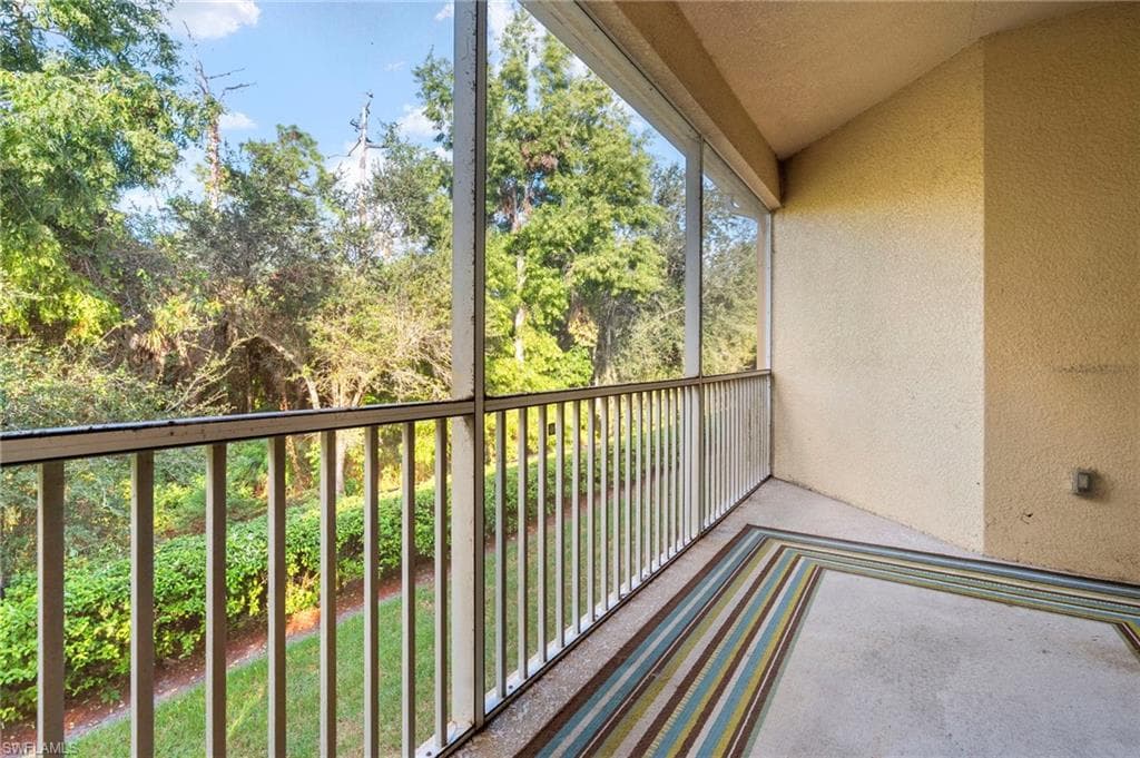 6010 Jonathans Bay CIR # 102, FORT MYERS FL 33908-21