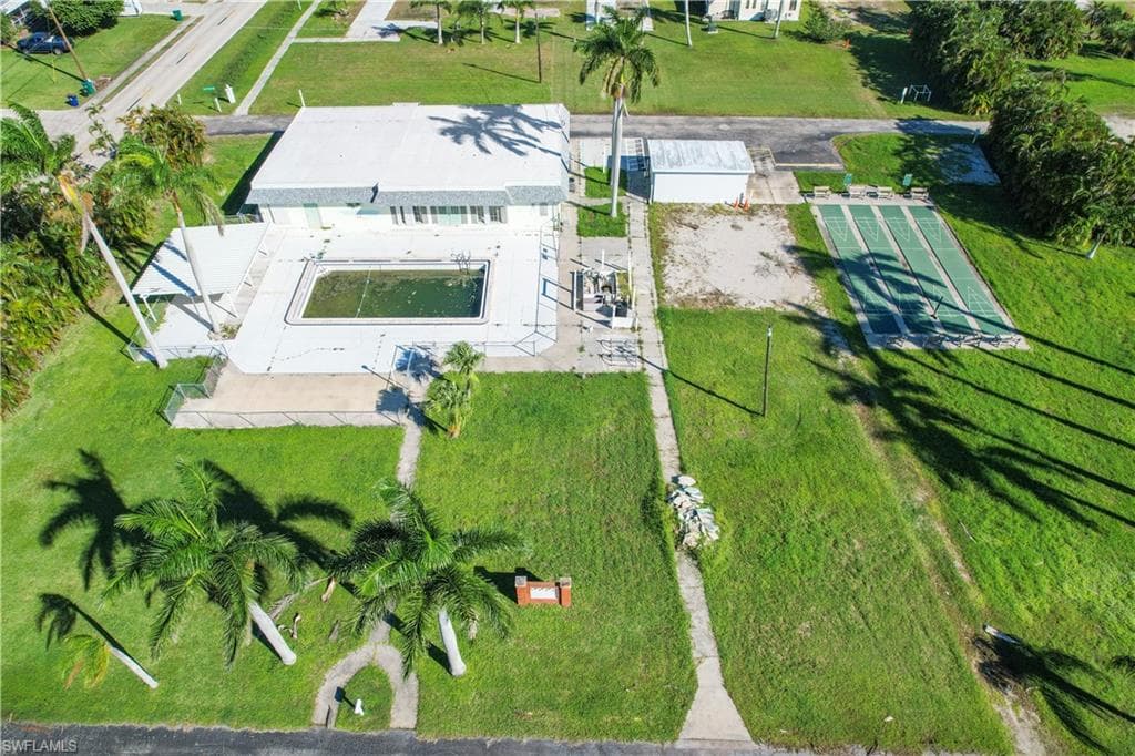 123 Ash LN, FORT MYERS FL 33908-11