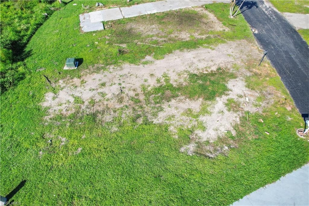 123 Ash LN, FORT MYERS FL 33908-6