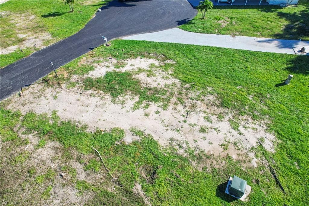 123 Ash LN, FORT MYERS FL 33908-3