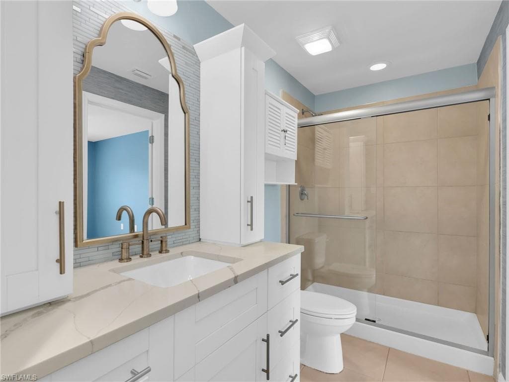 731 Hadley PL W, NAPLES FL 34104-22