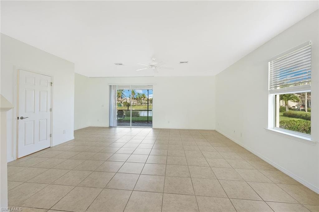 3827 Clearbrook LN, FORT MYERS FL 33966-2