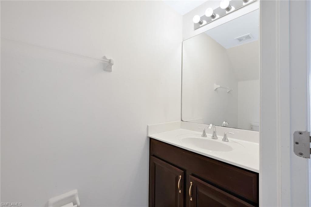 3827 Clearbrook LN, FORT MYERS FL 33966-9