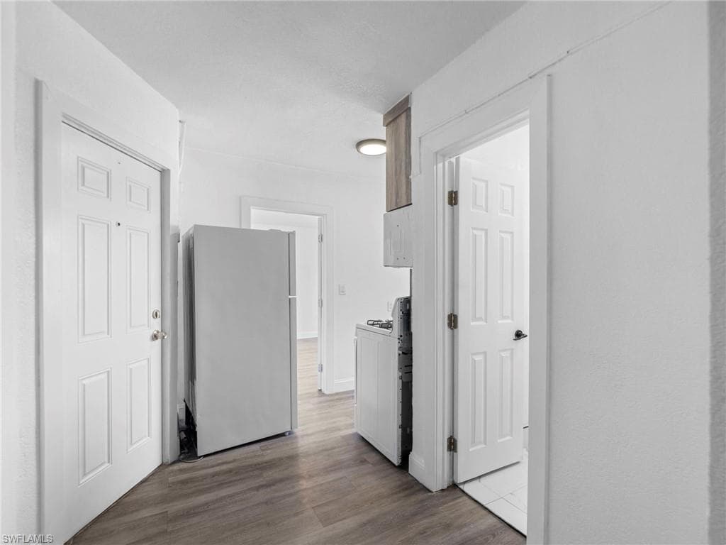 500 SW 8th AVE, MIAMI FL 33130-21