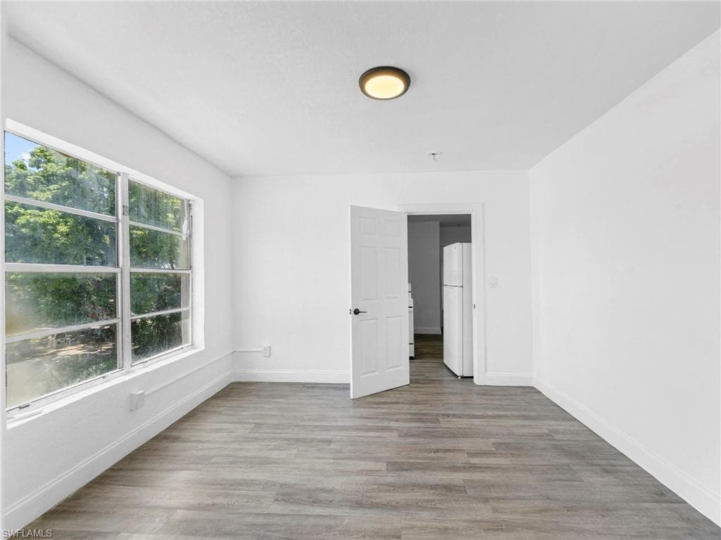 500 SW 8th AVE, MIAMI FL 33130-27