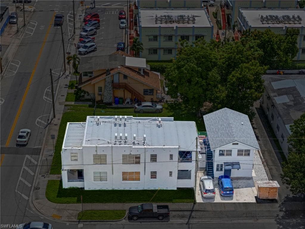 500 SW 8th AVE, MIAMI FL 33130-33