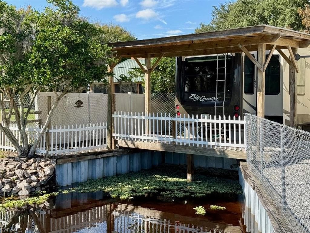 3342 County Road 721 LOOP, MOORE HAVEN FL 33471-8