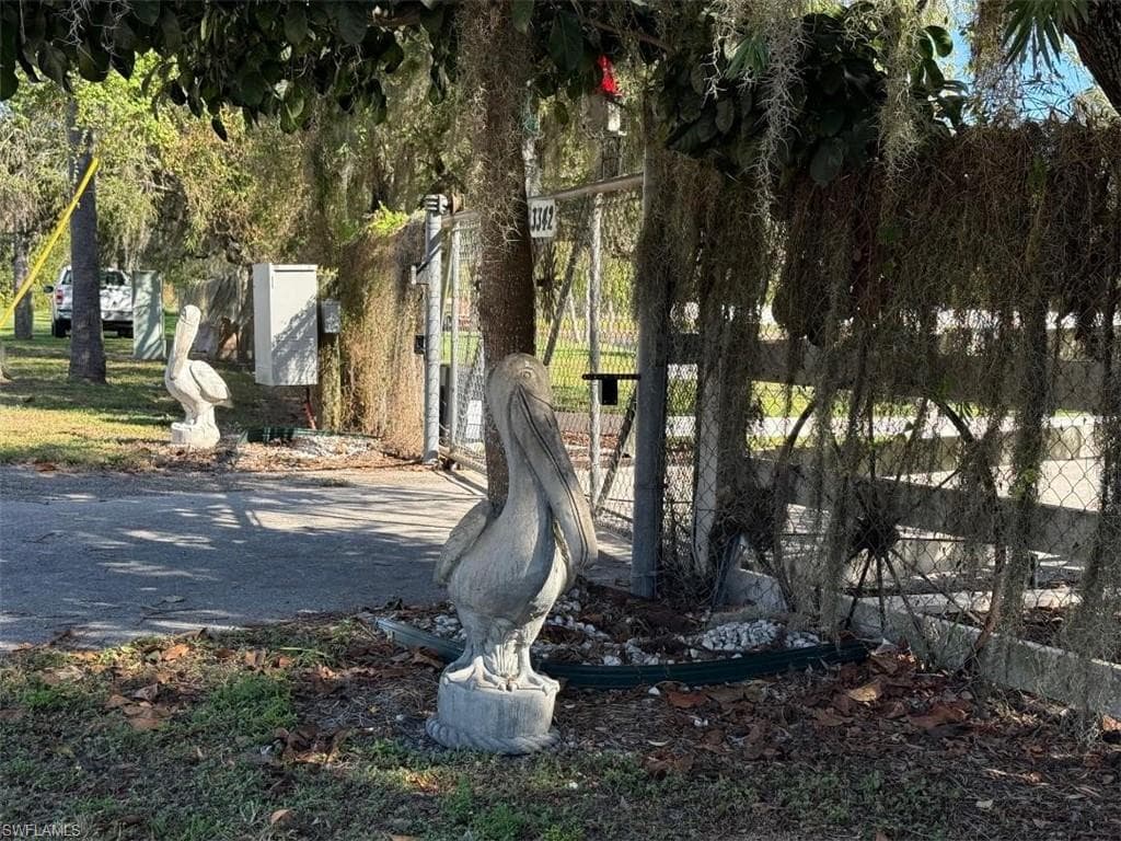 3342 County Road 721 LOOP, MOORE HAVEN FL 33471-36