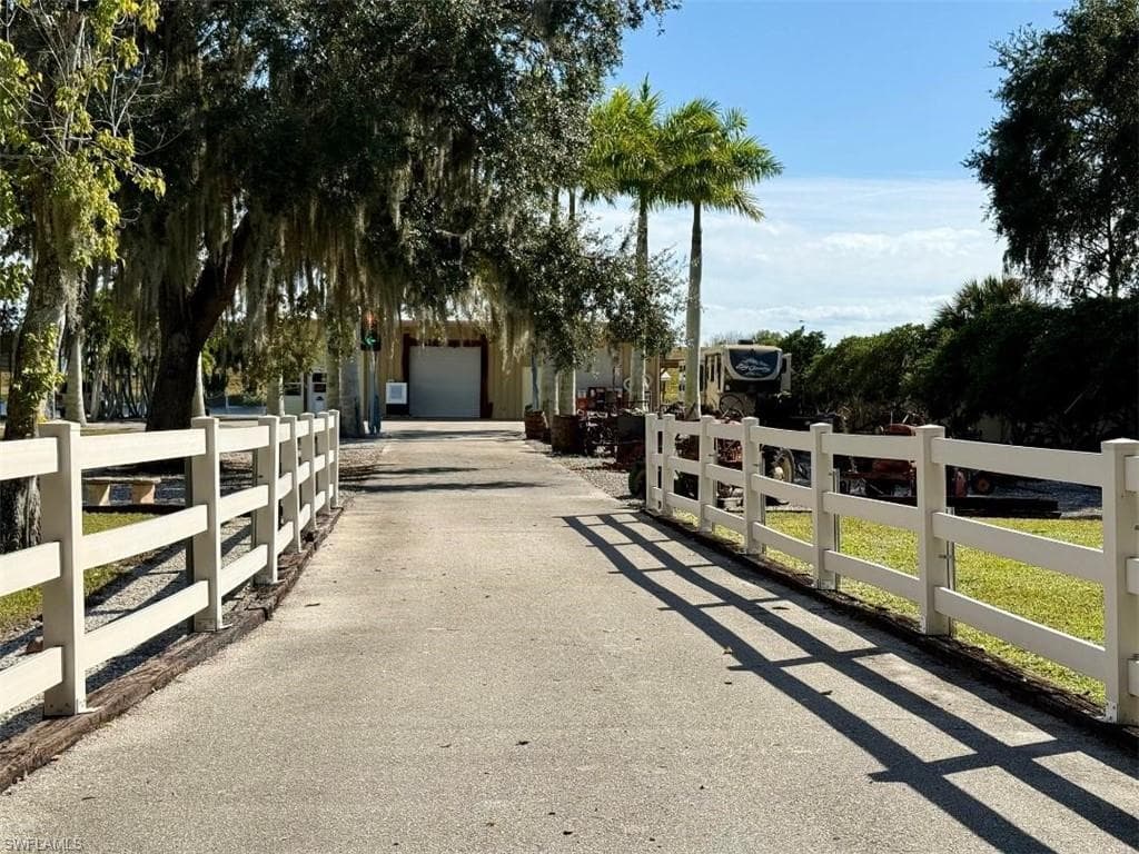 3342 County Road 721 LOOP, MOORE HAVEN FL 33471-10