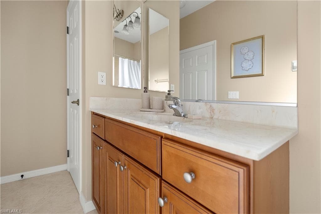 20516 Larino LOOP-35